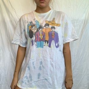 Junk Food tee